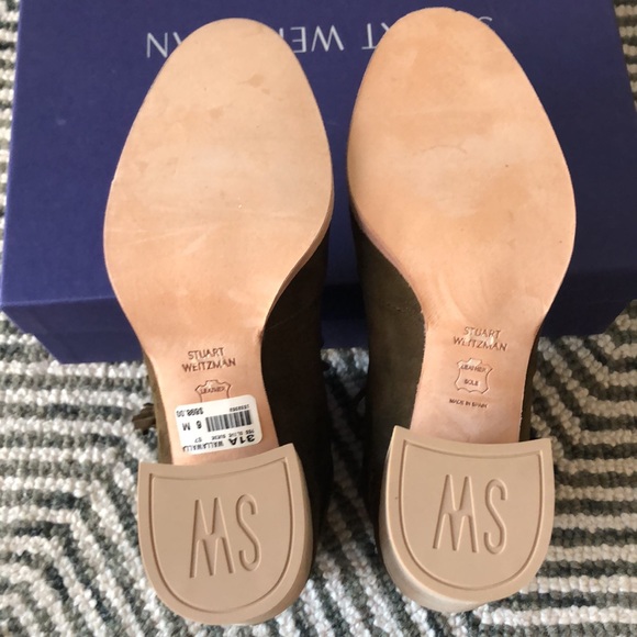 Stuart Weitzman Wallawalla suede ankle boots olive - Picture 6 of 12